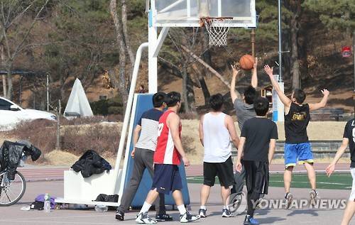 ▲ 대학이 가입한 '학교경영자배상책임보험'을 통해 재학생은 교내 부상 등에 따른 치료비를 보상 받을 수 있다. 다만 보상 범위 등이 다를 수 있어 이에 대한 확인은 필수다. ⓒ연합뉴스