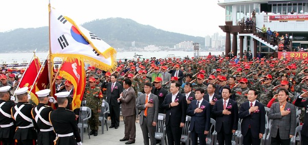 ▲ 지난 16일 진해구 일원에서 열린 '제67주년 해병대 창설 기념행사' 모습ⓒ창원시