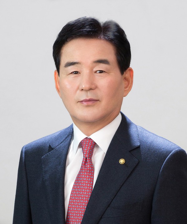 ▲ 김병국 청주시의회 의장.ⓒ청주시의회