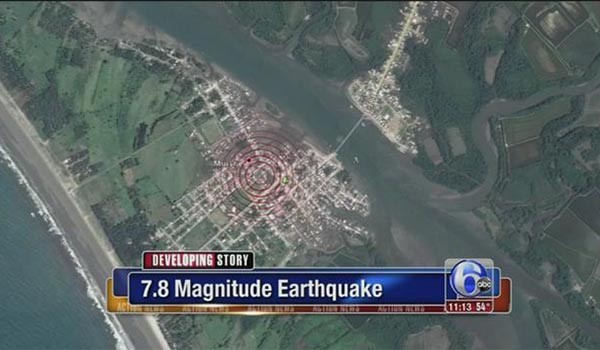 ▲ 에콰도르 지진 이후 美방송의 위성사진 보도. 에콰도르의 이번 지진은 태평양 연안 휴양도시를 덮쳐 더 많은 피해를 냈다고 외신들은 전한다. ⓒ美ABC뉴스 보도화면 캡쳐