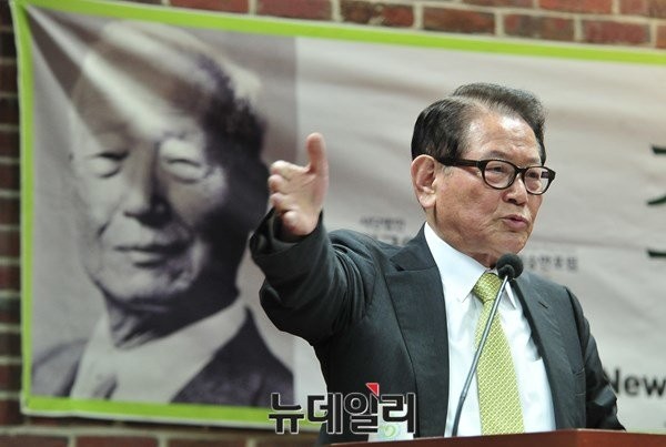 ▲ 이영일 전(前) 11, 12, 15대 국회의원 ⓒ뉴데일리 이종현 기자