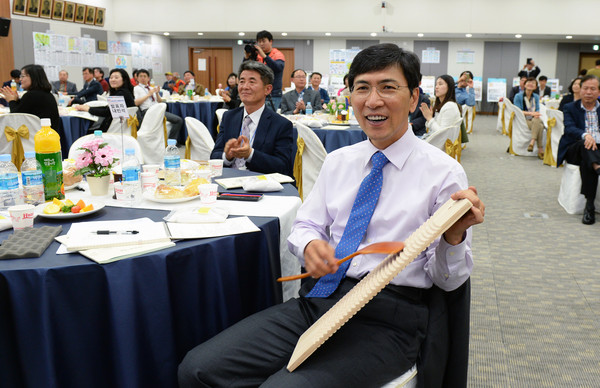 ▲ 충남도가 19일 ‘충남형 동네자치 시범공동체 워크숍’을 개최했다.ⓒ충남도