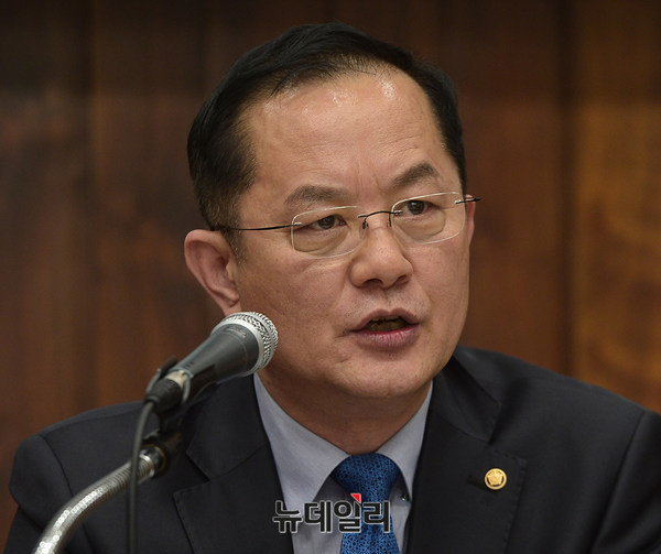 ▲ 주제발표하는 김흥광 대표 ⓒ 뉴데일리 정상윤