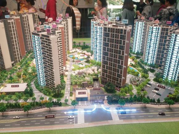 ▲ e편한세상 양주신도시2차는 양주신도시 옥정지구 A-18블록에 조성된다. 사진은 단지 모형도.ⓒ뉴데일리경제