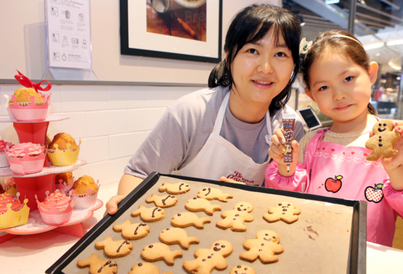 ▲ 현대百-어린이날쿠키만들기 ⓒ현대시티아울렛