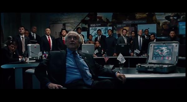 ▲ 김정은이 지난 6일과 7일, 北노동당 대회에서 말한 '세계 비핵화'는 현실에서 불가능한 수준이다. 때문에 영화에서조차 '세계 비핵화'가 성공하는 모습을 다룬 사례가 드물 정도다. 사진은 영화 'G.I.조' 2편에서 악당 '코브라'의 일당이 美대통령 자리를 차지한 뒤 전 세계 핵무기를 동시에 자폭시키도록 종용하는 장면.  ⓒ영화 'G.I.조 2-리탤리에이션' 가운데 핵무기 장면 캡쳐