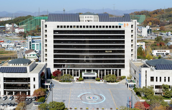 ▲ 충주시 청사 전경ⓒ충주시