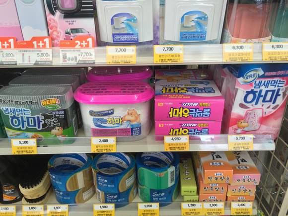 ▲ GS25 매장에 있는 옥시 제품들 ⓒ진범용 기자