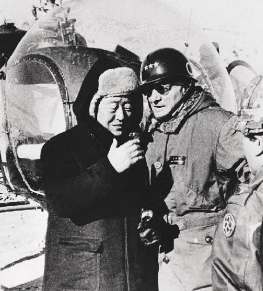 ▲ 이승만 대통령과 워커 장군(자료사진)