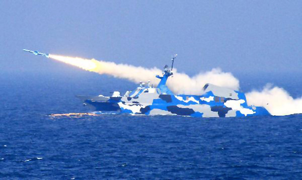 ▲ 중국 인민해방군 해군동해함대의 실탄 사격 훈련