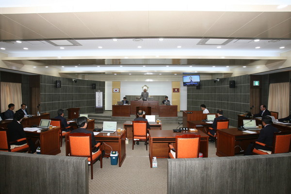 ▲ 단양군의회 제248회 임시회 본회의 모습.ⓒ단양군의회