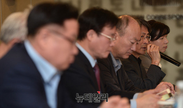 ▲ 조우석 KBS 이사가 토론회에서 발언을 하고 있다. ⓒ뉴데일리 정상윤 기자