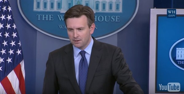 ▲ 조시 어니스트 美백악관 대변인.ⓒ美백악관 브리핑 영상 캡쳐.