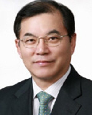 ▲ 부정회계 의혹에 휩싸인 대구 엑스코 수장인 박종만 사장. 그는 19일 문제해결 후 사퇴를 하겠다는 의사를 피력했다.ⓒ대구 엑스코 제공