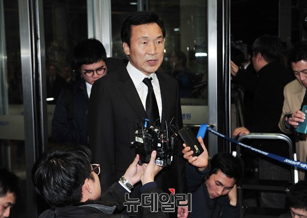 ▲ 더불어민주당 손학규 전 고문의 복귀가 초읽기에 접어들었다는 평가가 나오는 가운데, 각 당은 그에게 러브콜을 보내는 모양새다. ⓒ뉴데일리 이종현 기자