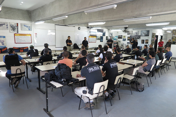 ▲ 이론 교육중인 보피 대원들 ⓒ뉴데일리 오세진