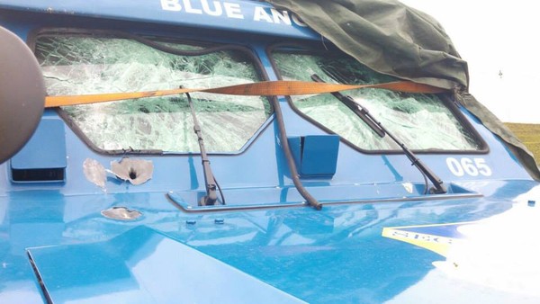 ▲ 강력범죄자들의 총격으로 파손된 방탄 장갑차량 ⓒ뉴데일리 오세진