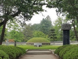 ▲ 남이 장군 묘.(남이섬서 촬영)