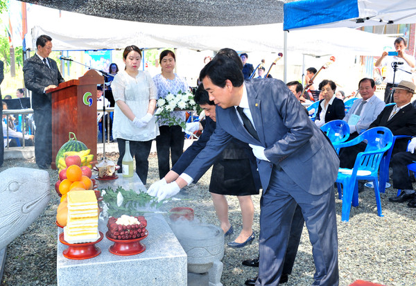 ▲ 30일 남산면 사월리에서 광복회 경산·청도연합지회 주관으로 제4회 항일 대왕산 죽창의거 추모제를 거행했다. 사진은 대왕산 죽창의거 추모제 모습. ⓒ경산시 제공