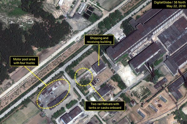 ▲ 조셉 버뮤데즈 박사가 분석한, 5월 22일자 北영변 핵시설 주변 철로 위성사진. ⓒ38노스 관련화면 캡쳐