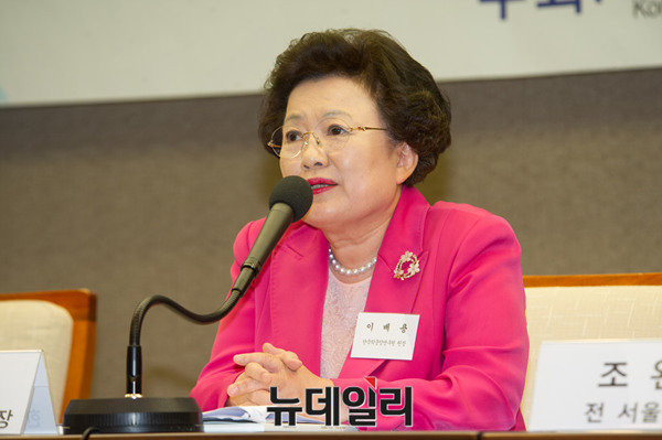 ▲ 이배용 한국학중앙연구원 원장은 '주인의식'이야말로 현재의 산적한 난제를 해결할 핵심이라고 지적했다. ⓒ뉴데일리 이종현 기자