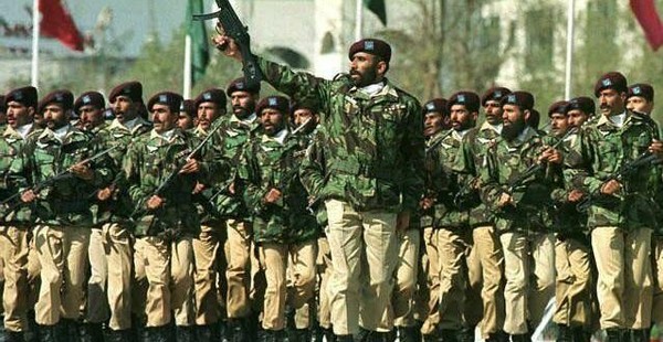 ▲ 퍼레이드하는 파키스탄 군.ⓒ파키스탄 육군