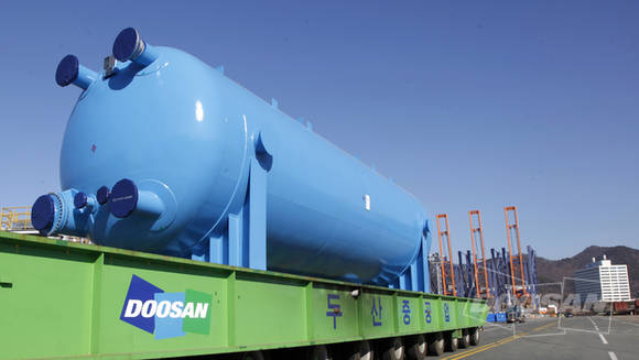 ▲ 최근 해수담수화 플랜트 관련 협약이 잇따르고 있다. 사진은 두산중공업이 만든 해수담수화 플랜트 설비ⓒ두산중공업