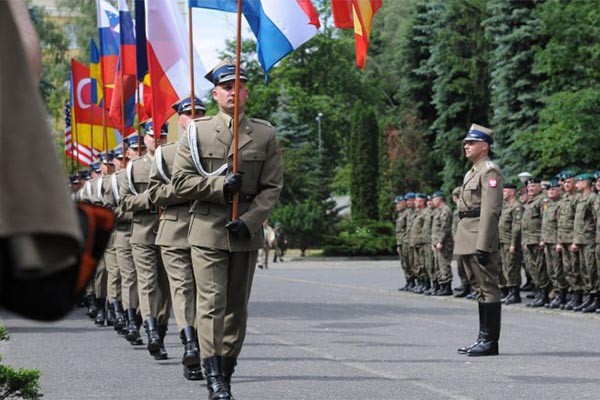 ▲ 폴란드 주도로 실시 중인 '아나콘다 16' 훈련 개막식. NATO 회원국의 동쪽 국경을 지키기 위한 훈련이라고 한다. ⓒ美육군 유럽사령부 홈페이지