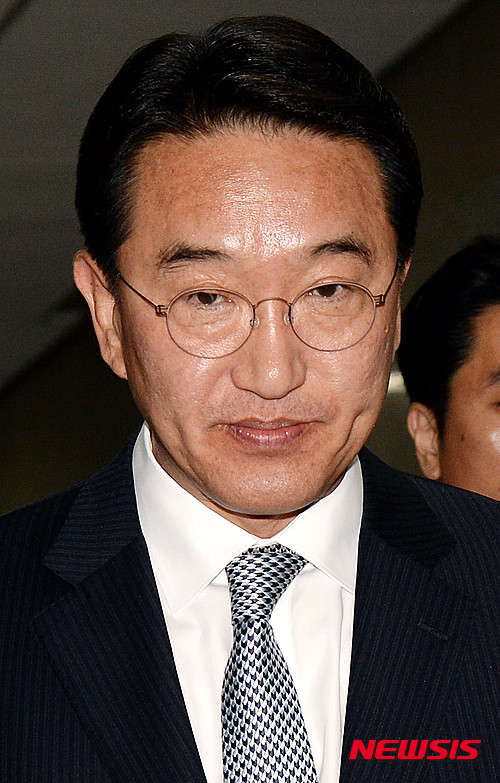 ▲ 11개월 만에 청와대를 떠나는 현기환 정무수석. ⓒ뉴시스