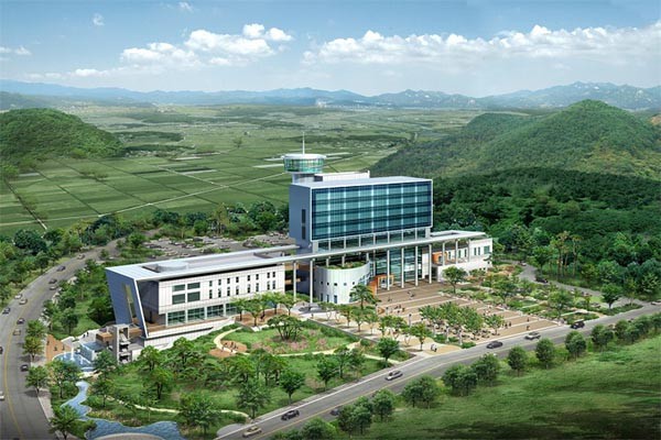 ▲ 인구 4만 4,300여 명인 신안군의 군청 청사 조감도. 압해면에 있다. 웬만한 시청사 수준 이상이다. ⓒ온라인 커뮤니티 화면캡쳐