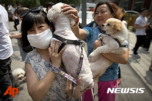 ▲ 중국 개고기 반대 시위현장 ⓒ 뉴시스