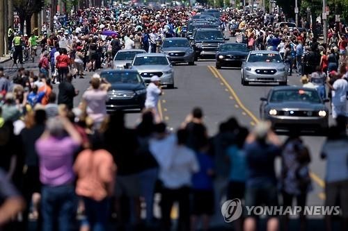 ▲ 세계 헤비급 챔피언에 3차례에 오른 복싱계 전설 알리가 파키슨병으로 투병하다 지난 4일 숨졌다. ⓒ 연합뉴스