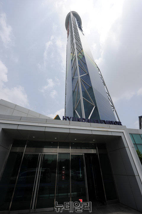 ▲ 현대엘리베이터 이천 공장의 테스트 타워.ⓒ뉴데일리