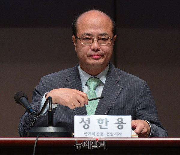 ▲ 성한용 한겨레신문 선임기자 ⓒ 뉴데일리
