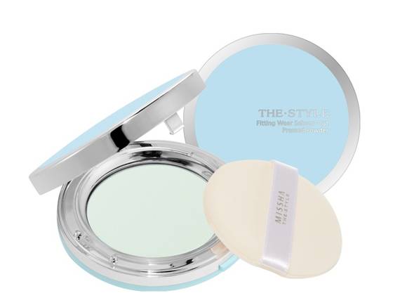 ▲ 미샤 더 스타일 피팅웨어 세범컷 프레스트 파우더ⓒ미샤