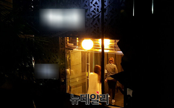 ▲ 지난 4일 박유천 일행이 방문한 것으로 알려진 서울 강남구 역삼동 소재 모 유흥주점 전경.  ⓒ 이종현 기자