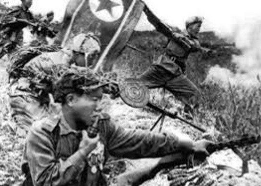 ▲ 6.25남침 북한군들이 남한을 공격하는 모습.