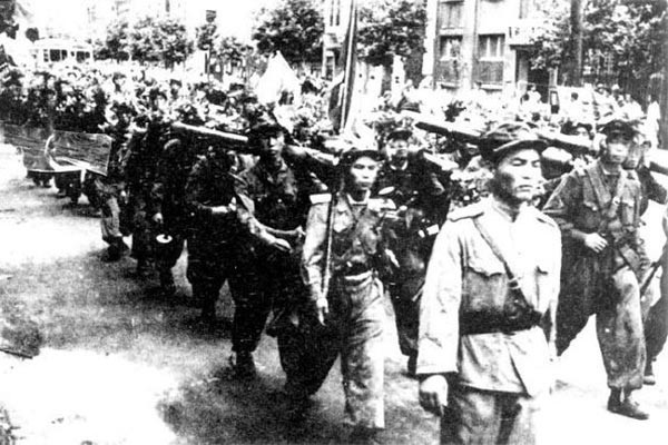 ▲ 86세대 운동권들과 전교조 교사 일부 등 좌익 성향 인사들은 지금까지도 6.25전쟁 북침설을 버리지 않고 있다. 사진은 6.25전쟁 당시 남진하는 北인민군. ⓒ국가보훈처 홈페이지 캡쳐