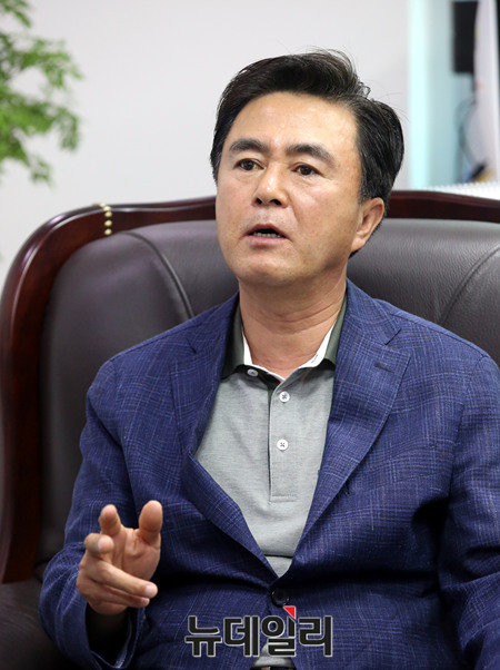 ▲ 세월호 관련 소위 위원장을 맡은 새누리당 김태흠 의원은 본지와의 통화에서 