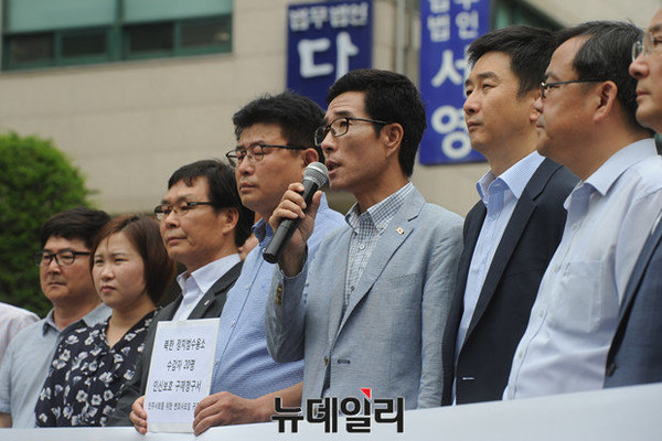 ▲ 발언하는 최현준 자유통일 탈북단체 협의회 대표 ⓒ 뉴데일리 정재훈 사진기자