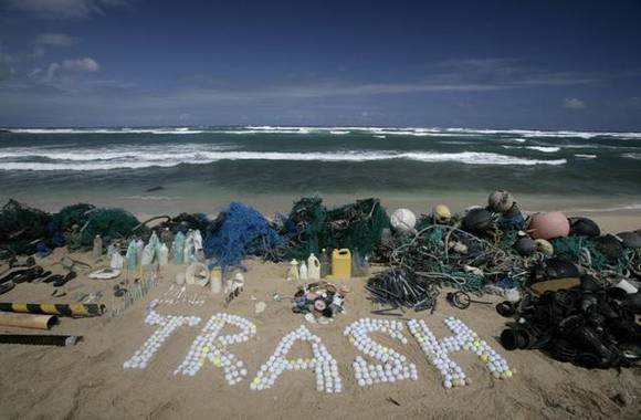 ▲ 해양 플라스틱 쓰레기.ⓒ그린피스