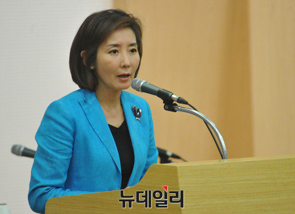 ▲ 새누리당 나경원 의원이 오는 8.9 전당대회에 비박계 후보로 거론된다. ⓒ뉴데일리 이종현 기자