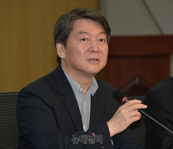 ▲ 국민의당 안철수 전 대표가 14일 당 정책토론회에 참석해 사드 논란과 관련 