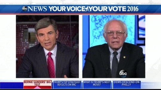 ▲ 美민주당이 전당대회를 앞두고 이른바 '샌더스 훼방 이메일' 논란이 불거지며 골머리를 앓고 있다. 사진은 美'ABC' 방송과 인터뷰를 진행하고 있는 버니 샌더스(오른쪽) 상원의원의 모습.ⓒ美'ABC'중계영상 캡쳐