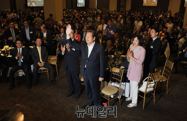 ▲ 새누리당 김무성 전 대표의 전당대회 승리 2주년 만찬 현장. 김 전 대표는 비박계에서 최대 조직을 보유한 것으로 알려져 있다. ⓒ뉴데일리 이종현 기자