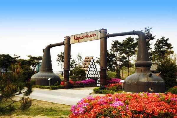 ▲ 세계술문화박물관리쿼리움 전경 모습이다.ⓒ리쿼리움