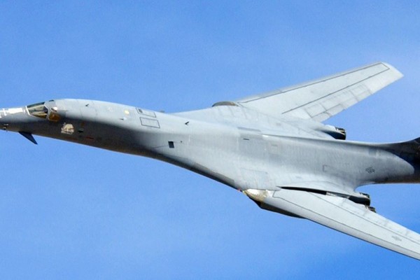▲ B-1B 랜서 초음속 폭격기.ⓒ미공군