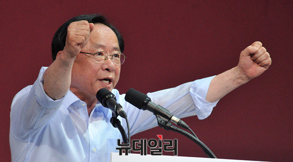 ▲ 새누리당 8·9 전당대회에 당대표 후보자로 출마한 이주영 의원이 31일 경남 창원실내체육관에서 열린 영남권 합동연설회에서 연설을 하고 있다. ⓒ뉴데일리 이종현 기자