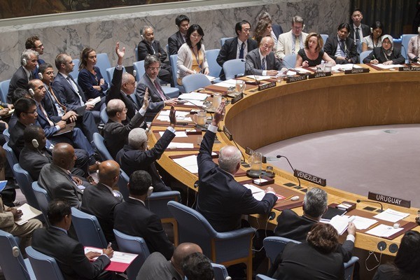 ▲ 유엔 안보리 대북제재 결의 2270호에 대한 이행보고서 제출 국가가 총 41개국인 것으로 나타났다. 이는 2013년에 비해 2배 이상 늘어난 것이다. 사진은 유엔 안보리가 진행되고 있는 모습.ⓒUN