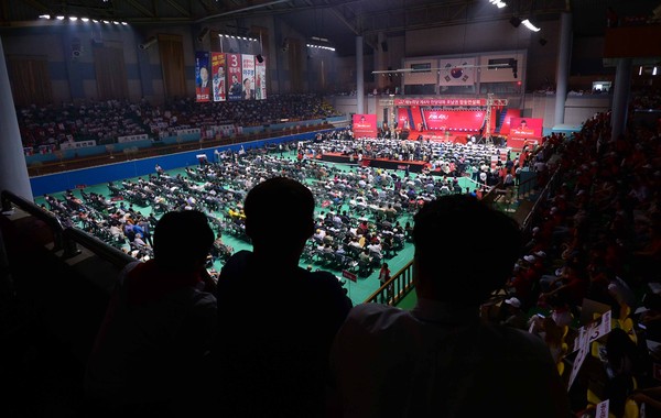 ▲ 전라북도 전주 화산체육관을 가득 메운 새누리당 당원들의 모습. ⓒ뉴시스 DB